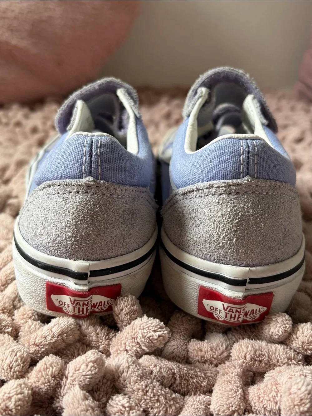 Vans Kids Lilac Velcro Old Skool Sneakers